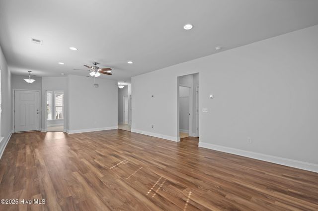 439 Deveraux Drive, Wilmington, NC 28412