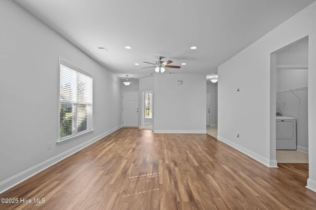 439 Deveraux Drive, Wilmington, NC 28412