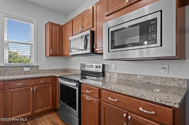 439 Deveraux Drive, Wilmington, NC 28412