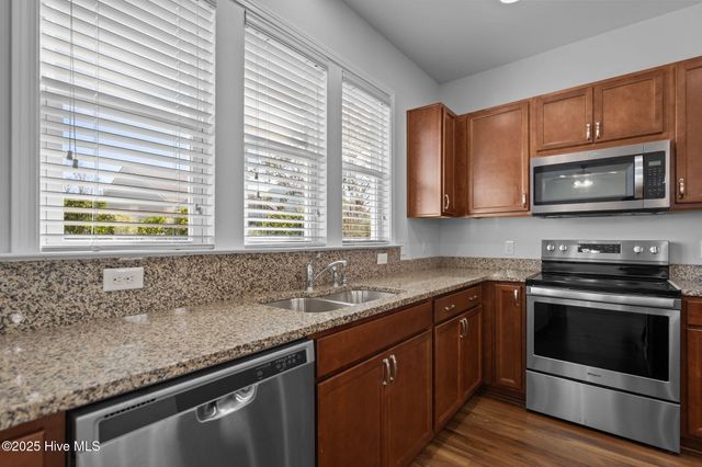 439 Deveraux Drive, Wilmington, NC 28412