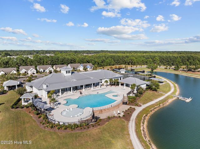 439 Deveraux Drive, Wilmington, NC 28412