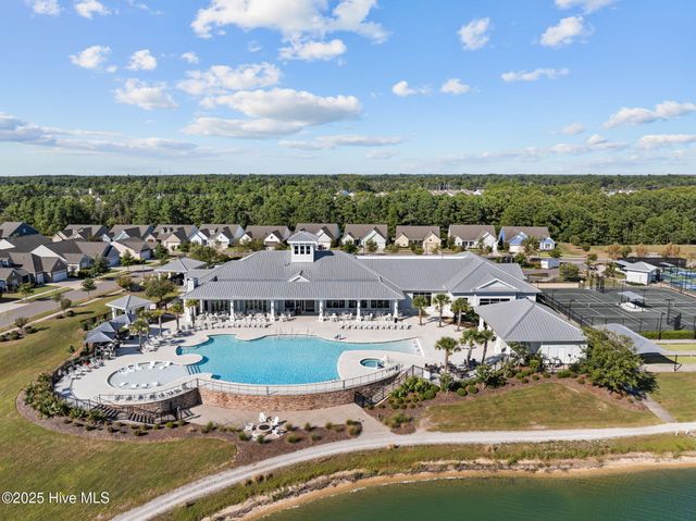 439 Deveraux Drive, Wilmington, NC 28412