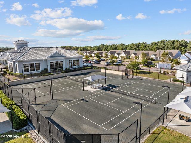 439 Deveraux Drive, Wilmington, NC 28412