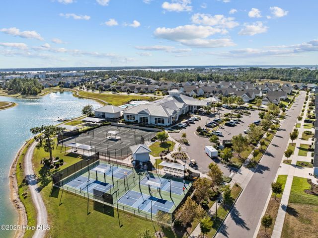 439 Deveraux Drive, Wilmington, NC 28412