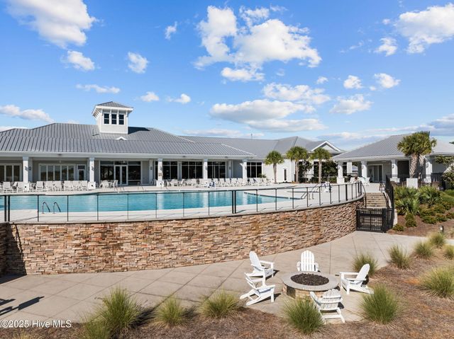 439 Deveraux Drive, Wilmington, NC 28412