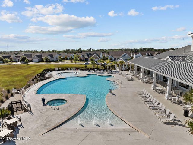 439 Deveraux Drive, Wilmington, NC 28412