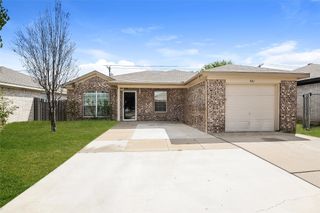 7001 Avington Way, Fort Worth, TX 76133