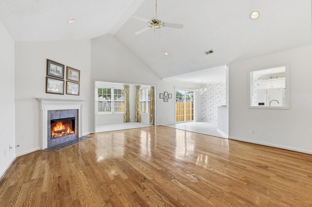 69 Arbours West Lane, Moore, SC 29369