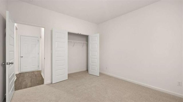 171 Sandy Oak Drive, Loganville, GA 30052