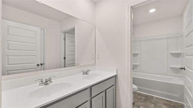 171 Sandy Oak Drive, Loganville, GA 30052