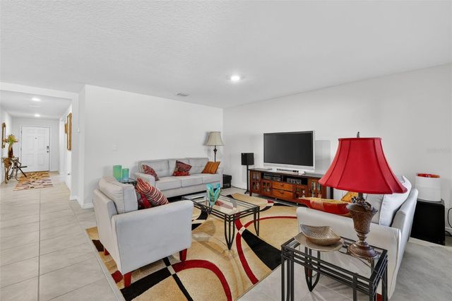 4656 CROSSROADS LANE, Wildwood, FL 34785