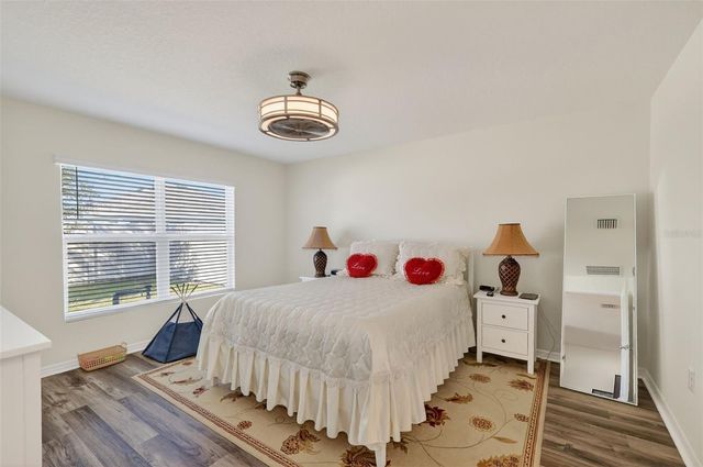 4656 CROSSROADS LANE, Wildwood, FL 34785