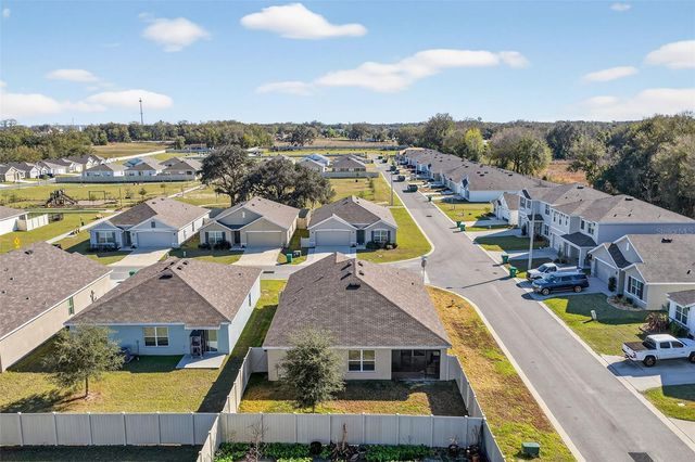 4656 CROSSROADS LANE, Wildwood, FL 34785