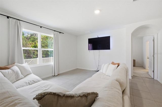 6878 WAGON TRAIL STREET, Zephyrhills, FL 33541