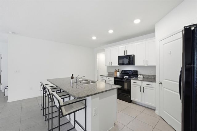 6878 WAGON TRAIL STREET, Zephyrhills, FL 33541