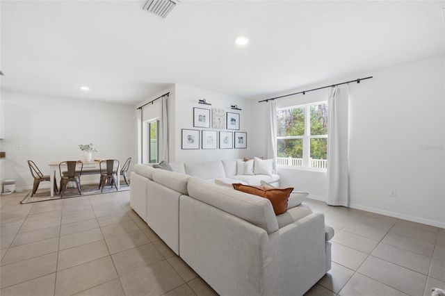 6878 WAGON TRAIL STREET, Zephyrhills, FL 33541