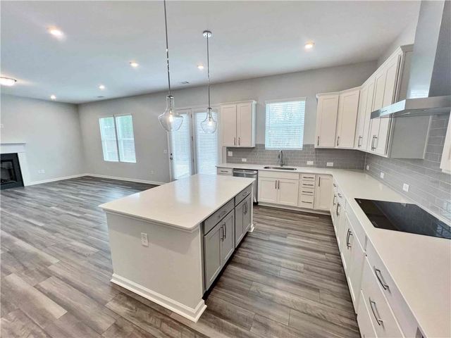 283 Brighton Bend Lane, Acworth, GA 30102