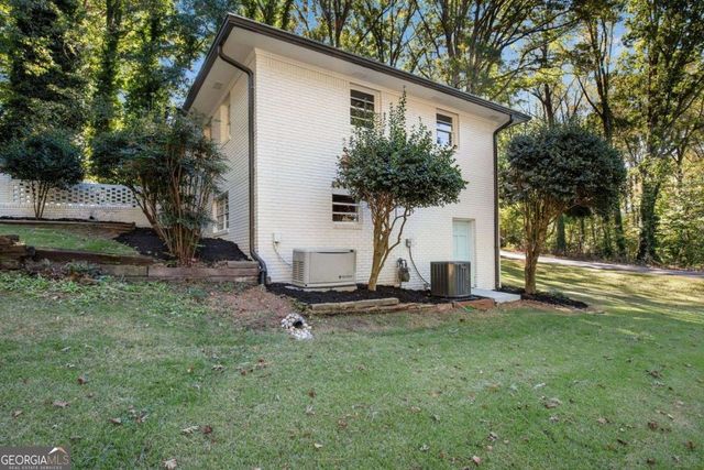 6445 Sherwood Trail, Austell, GA 30168
