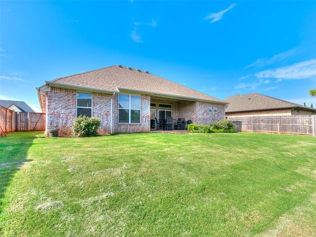 8417 NW 132nd Street, Oklahoma City, OK 73142