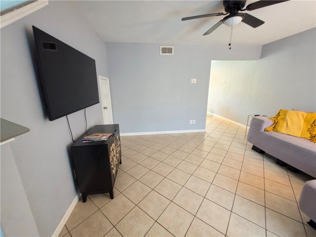 6702 Everhart T102, Corpus Christi, TX 78413 — photo 5
