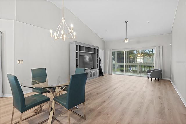 6582 FAIRWAY GARDENS DRIVE 6582, Bradenton, FL 34203