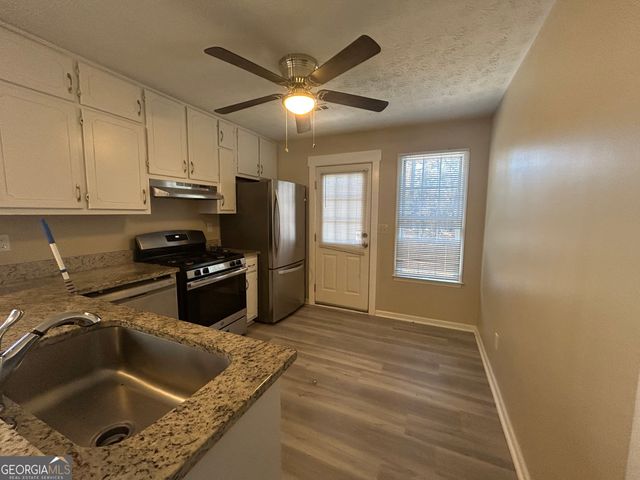 681 Senoia Road A, Tyrone, GA 30290