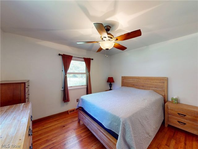 7996 Plains Road, Mentor, OH 44060