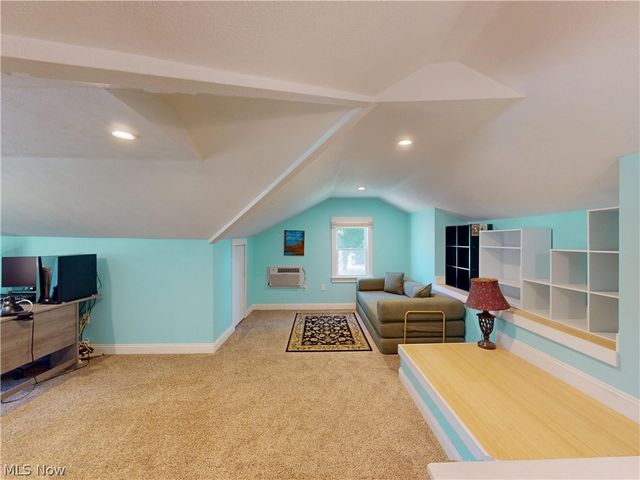 7996 Plains Road, Mentor, OH 44060