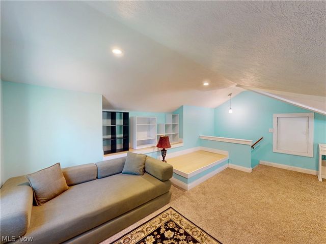 7996 Plains Road, Mentor, OH 44060