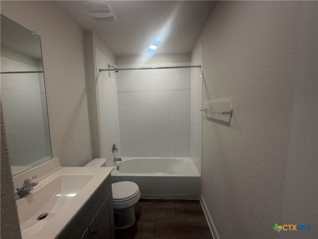 1433 Redwood Creek, Seguin, TX 78155