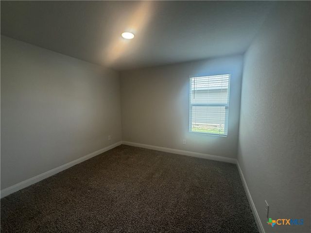 1433 Redwood Creek, Seguin, TX 78155