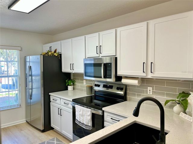 2355 WATER VIEW LOOP, Kissimmee, FL 34743