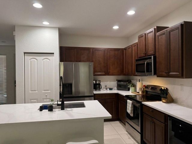 1091 NW 33RD Street, Pompano Beach, FL 33064