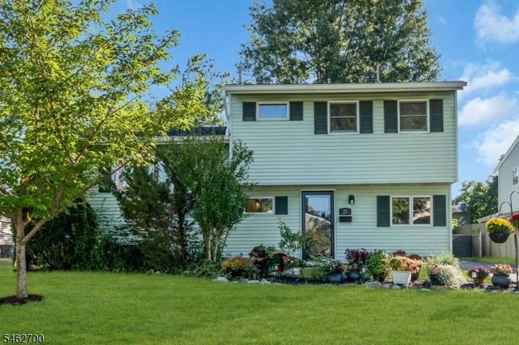 102 Avonridge Rd, Raritan Boro, NJ 08869 — exterior