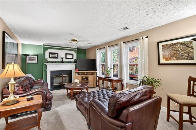 559 Wynbrooke Parkway, Stone Mountain, GA 30087