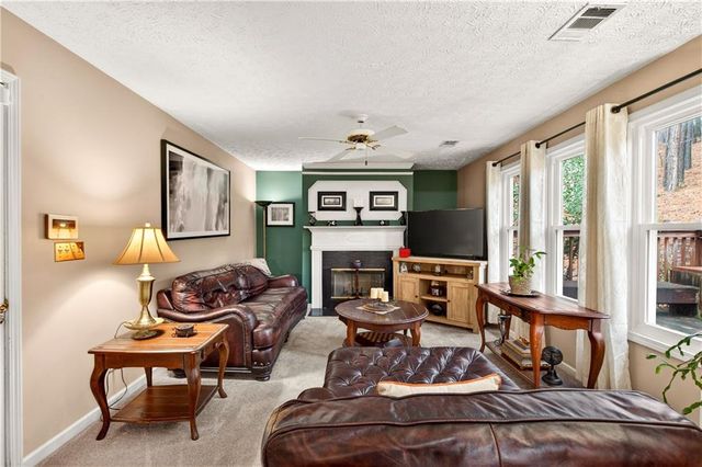 559 Wynbrooke Parkway, Stone Mountain, GA 30087