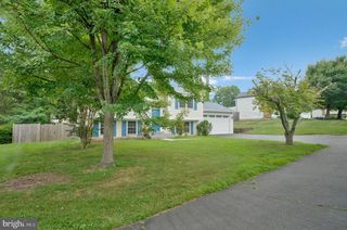 12703 CARLSBAD CT, Herndon, VA 20171