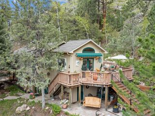 189 Fishermans Lane, Glen Haven, CO 80532