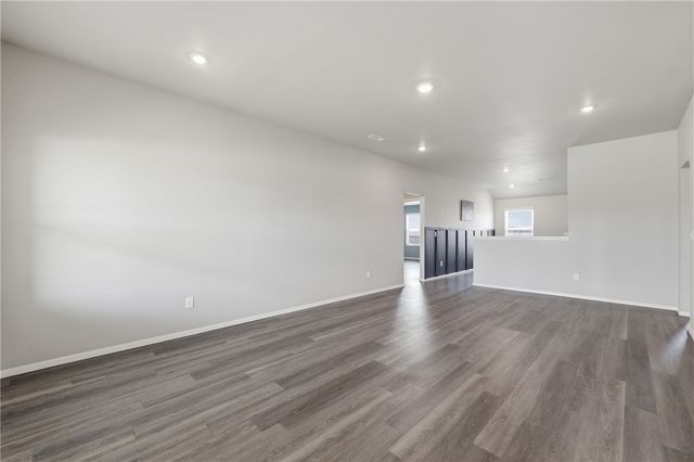 905 W Tanner Drive, Siloam Springs, AR 72761