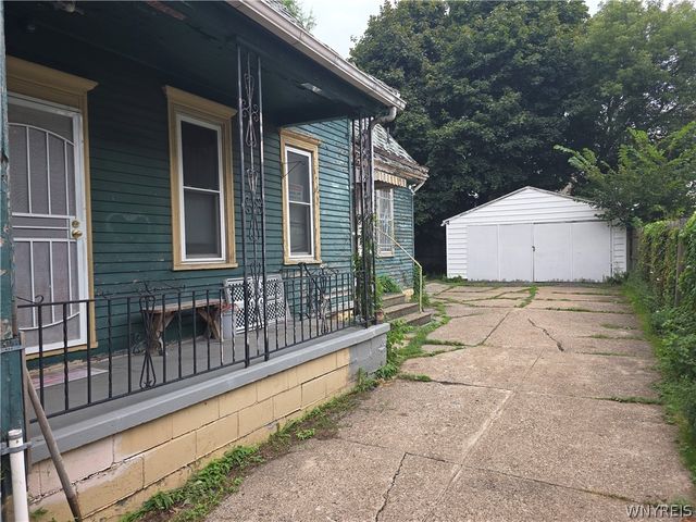 145 North Ogden Street, Buffalo, NY 14206