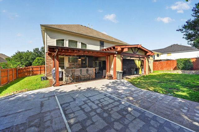 8332 Summer Park Drive, Fort Worth, TX 76123