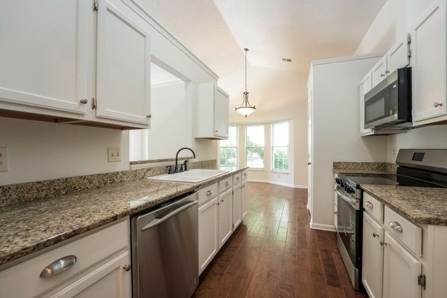 105 Ceaton Court, Goose Creek, SC 29445