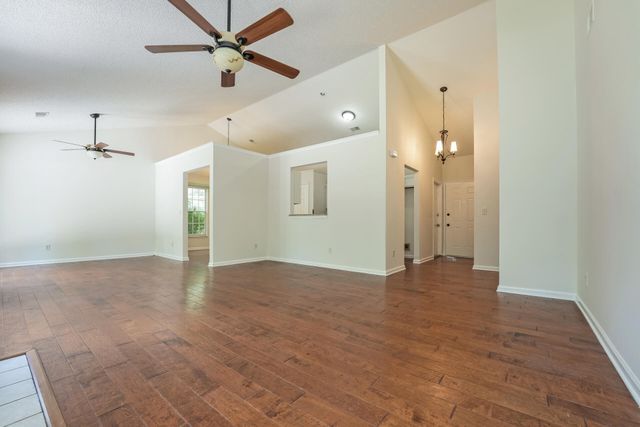 105 Ceaton Court, Goose Creek, SC 29445