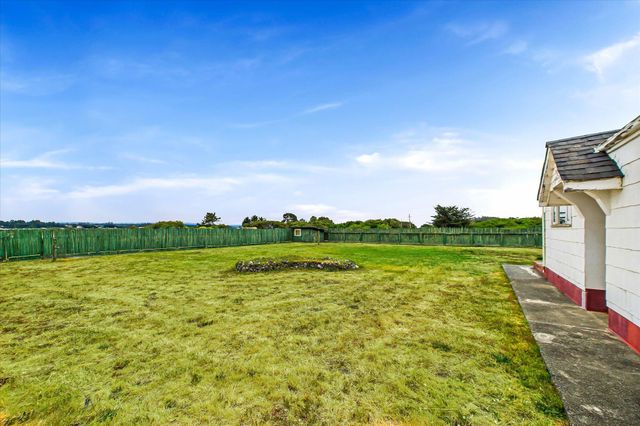 2408 Broadway Street, Samoa Peninsula, CA 95564