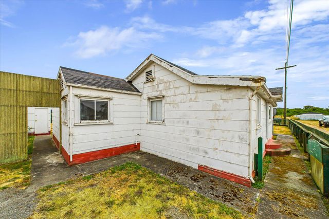 2408 Broadway Street, Samoa Peninsula, CA 95564