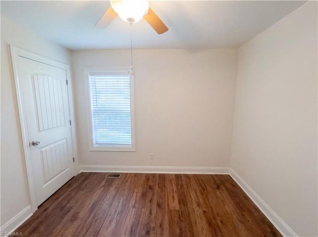 42 Harris Farm Court, Thomasville, NC 27360