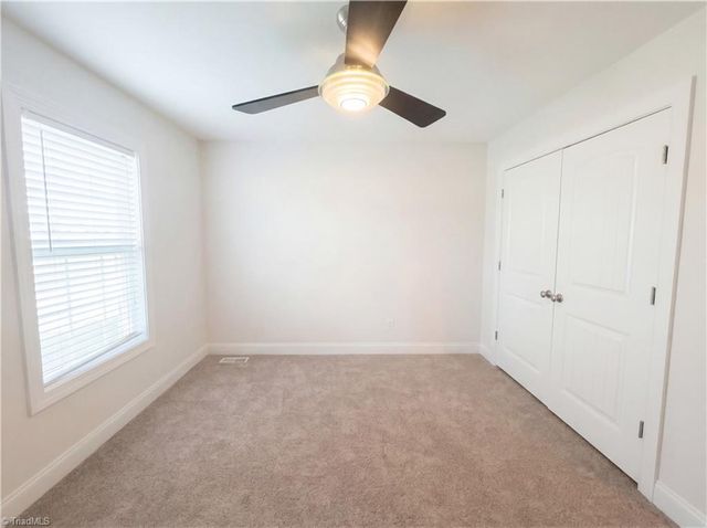 42 Harris Farm Court, Thomasville, NC 27360