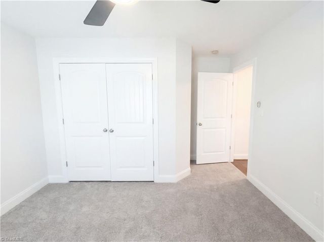 42 Harris Farm Court, Thomasville, NC 27360