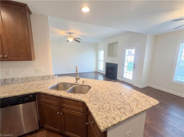 42 Harris Farm Court, Thomasville, NC 27360