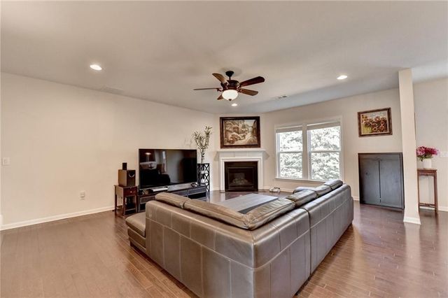 625 Glenish Court, Suwanee, GA 30024